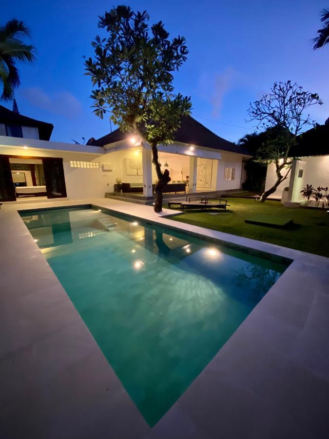 Villa Emma | Heart Of Seminyak | 350M Beach Exteriör bild